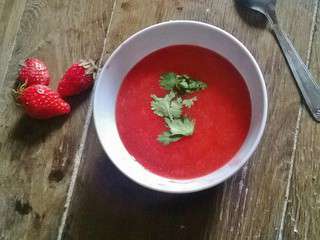 Soupe de fraises à l'Orange et Coriandre