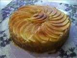 Tarte aux pommes, fourrée rhubarbe et pommes