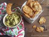 Tuiles au parmesan et guacamole