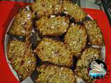 Cake à la noix de coco, cerises séchées et bananes