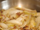 Endives braisées aux lardons