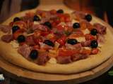 Pizza blanche tomates jambon au romarin