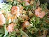 Salade de laitue aux carottes et crevettes