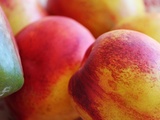 Pêches, brugnons et nectarines... quelle différence