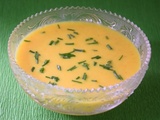 Soupe froide de courgettes jaunes au citron confit et curcuma (ig bas)