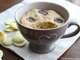 Mug cake au chocolat blanc et à la farine de châtaigne