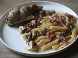 Lapin en gibelotte aux raisins et champignons