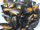 Moules à la feta et à l'ouzo (pastis)