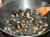 Moules au wok aux saveurs asiatiques