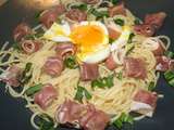 Spaghetti au jambon cru italien, oeuf mollet et ail de ours