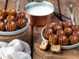 Cannelés bordelais