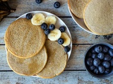 Pancakes aux flocons d'avoine et fromage blanc