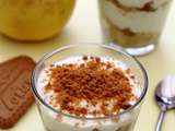 Verrine de mousse de fromage blanc, pomme et spéculoos