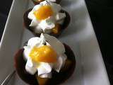 Coque chocolat ,mangue et chantilly mascarpone