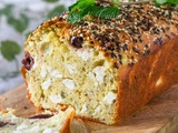 Cake salé à la feta, menthe et olives Kalamata