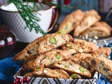 Cantuccini ou biscotti aux amandes et pistaches