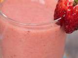 Smoothie banane orange fraises