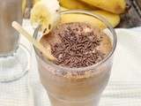 Smoothies a la banane et beurre de cacahuetes