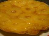 Tarte Tatin à l'Ananas et Caramel au Beurre Salé/Tarte Tatin di Ananas et Caramello al Burro Salato