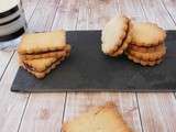 Biscuits fourrés au chocolat