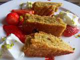 Biscuit fondant pistaches , fraises et chantilly