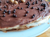 Gateau de crêpes, ganache montée et praliné