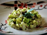 Tartare de maigre à l'avocat, pomme granny et baies de la passion