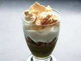 Verrine rhubarbe estragon, mousse chocolat blanc, shortbread et meringues