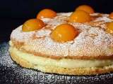 Gâteau à la crème et aux fruits