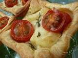 Petites tartelettes camembert et tomates cerises