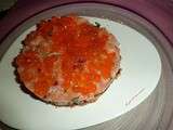 Tartare de saumon sur son blini