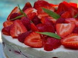 Charlotte aux fraises et aux framboises