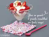 Glace au yaourt & granola croustillant aux fruits rouges