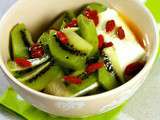 Que faire avec des kiwis ? Salade de Kiwi & baies de goji