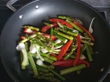 Sauté de boeuf aux légumes croquants et gnocchis