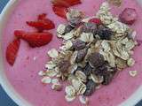 Smoothie bowl à la fraise