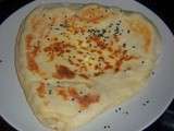 Cheese naan