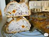 Pain sur levain aux fruits secs