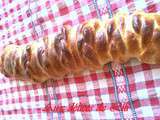 Brioche roulee en petites tresses