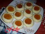 Petits fours a la confiture