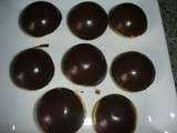 Demi-spheres aux deux chocolats  guy demarle 