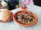 Tajine pruneaux raisainsjaret de veau