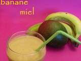 Smoothie mangue banane miel