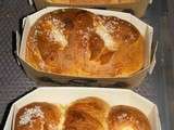 Trois petites brioches à la cannelle pour le matin de Noël