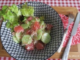 Salade de concombre au pamplemousse et miettes de crabe