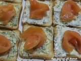 Toasts de saumon fumé au beurre d'aneth et citron ou crème d'aneth et citron