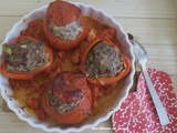 Tomates et poivrons farcis au boeuf et porc