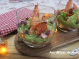 Verrine d'avocat et crevettes au pamplemousse