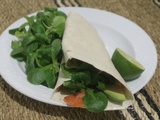 Wraps au saumon fumé, avocat et St-Môret aux câpres