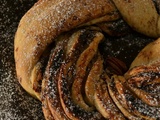 Kringle Estonien banane, pâte à tartiner et noix de pécan